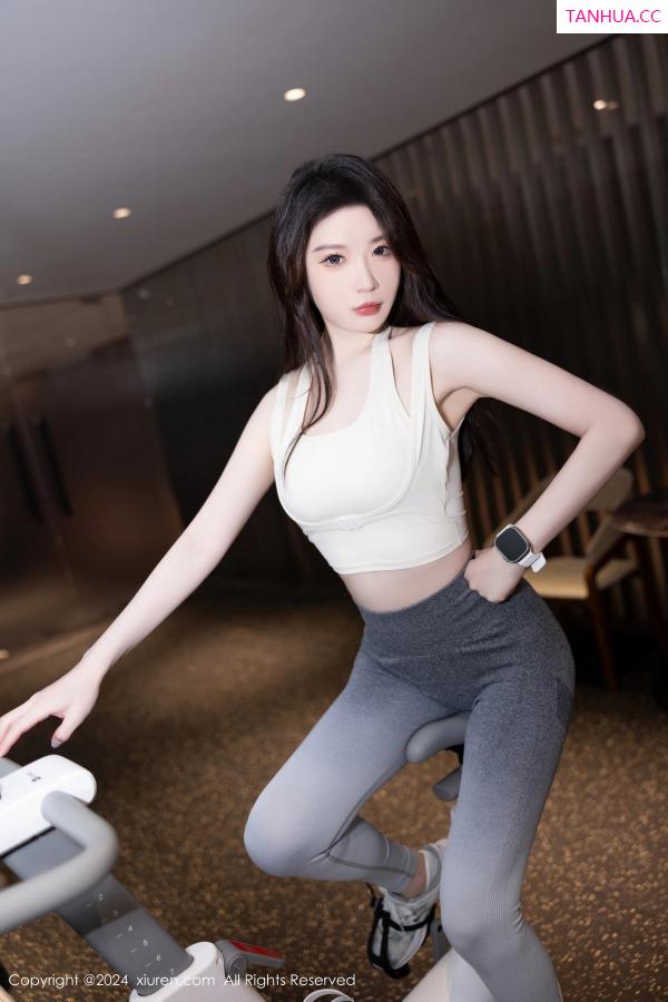 梦心玥  [XiuRen]高清写真图 2024.06.27 No.8767 梦心玥 瑜伽裤第3张图片